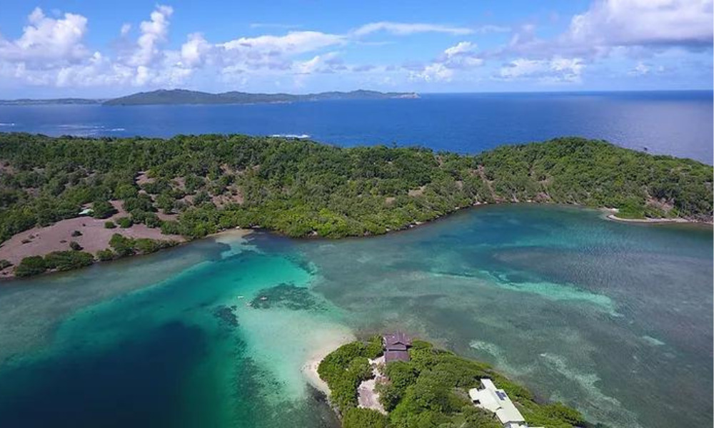 À la Découverte de l’Îlet Trapèze en Catamaran Martinique : Une Aventure Inoubliable